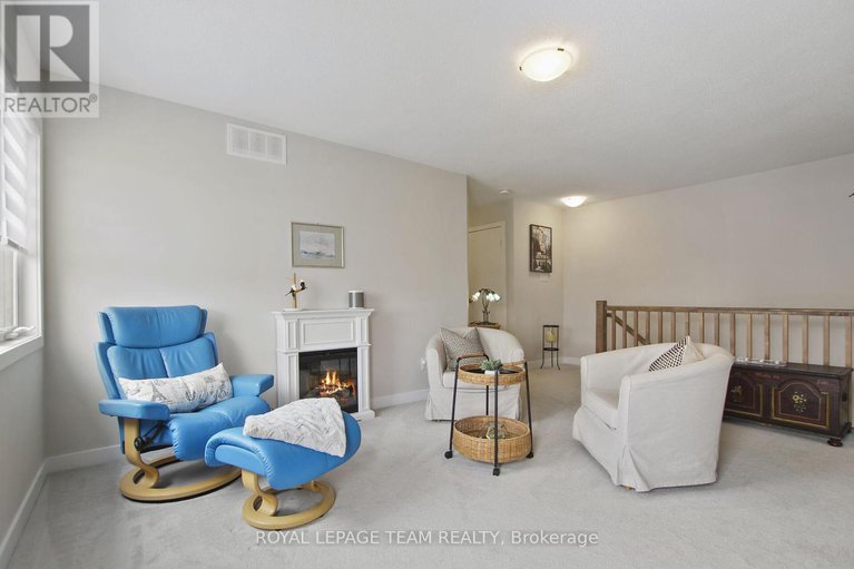 28291753/506-oldenburg-avenue/btwn-franktown-rd-fallowfield-rd/ottawa/ontario/K0A2Z0_22
