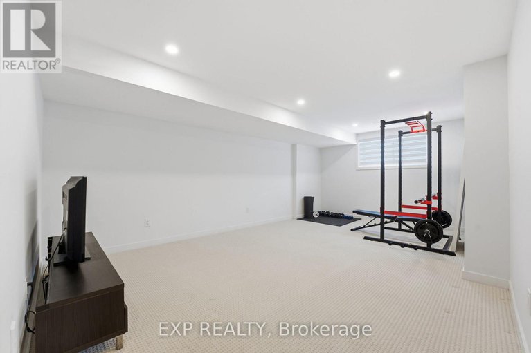 29194137/687-capricorn-circle/riverside-southgloucester-glen/ottawa/ontario/K4M0J5_33