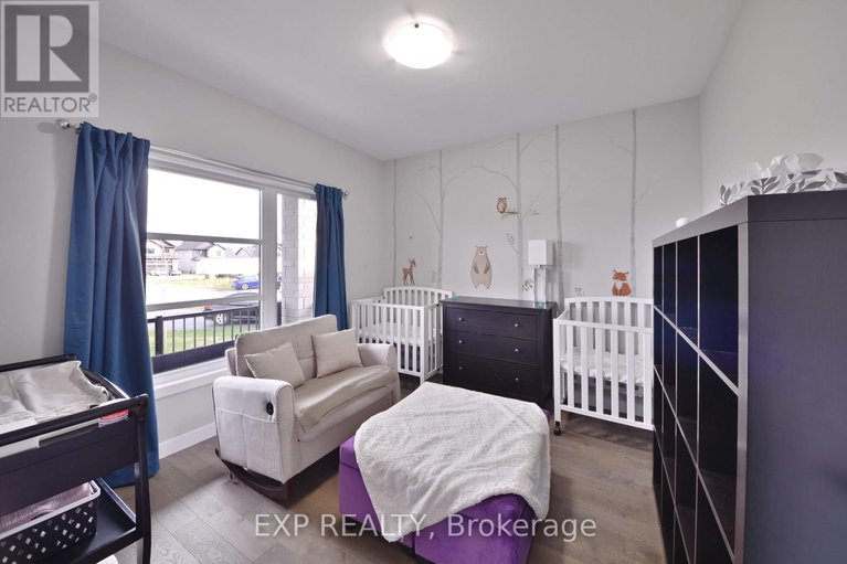 29674453/92-chateauguay-street/embrun/russell/ontario/K0A1W0_13