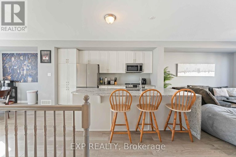 29202606/829-mikinak-road/cfb-rockcliffe-and-area/ottawa/ontario/K1K4Z9_26