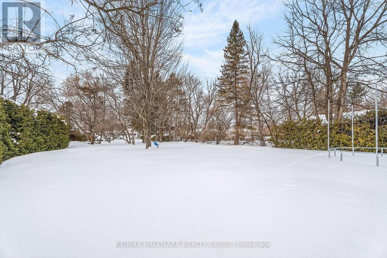 29455342/27-king-street/richmond/ottawa/ontario/K0A2Z0_36