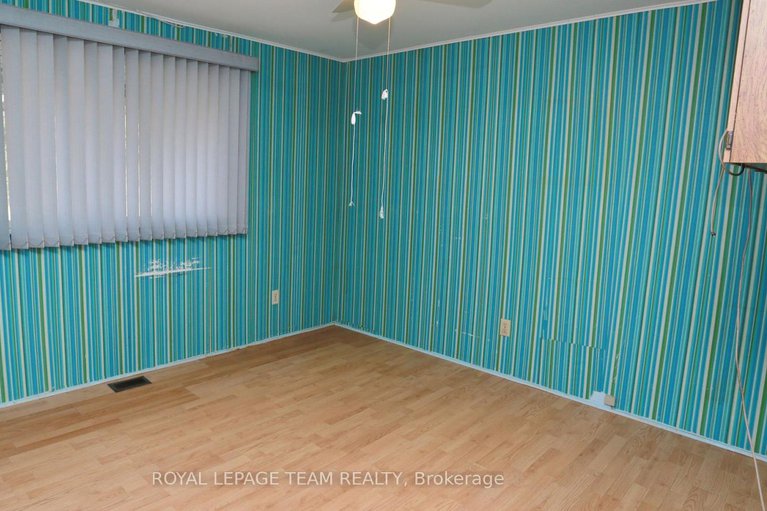 28723308/3-fringewood-drive/fringewood/ottawa/ontario/K2S1T1_21