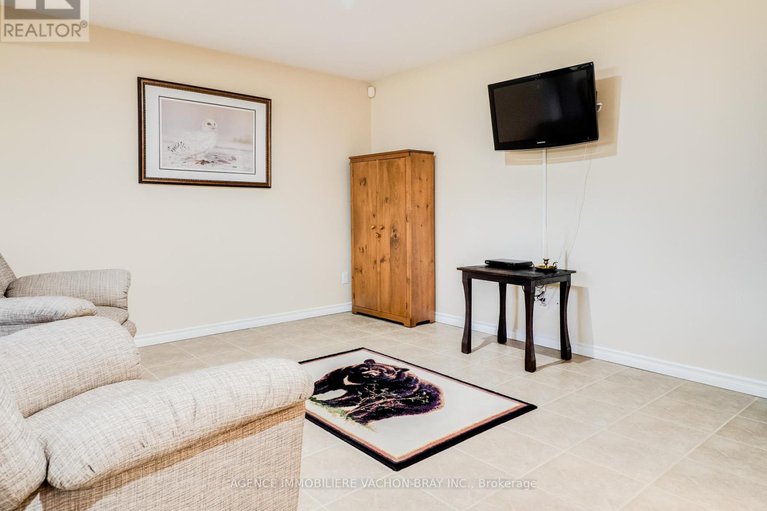 28793859/18668-concession-2-road/north-glengarry-kenyon-twp/north-glengarry/ontario/K0C1B0_30