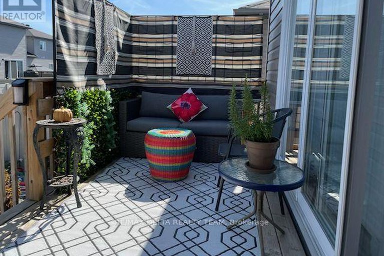 29474094/715-azure-street/village-of-russell/russell/ontario/K4R0E5_48