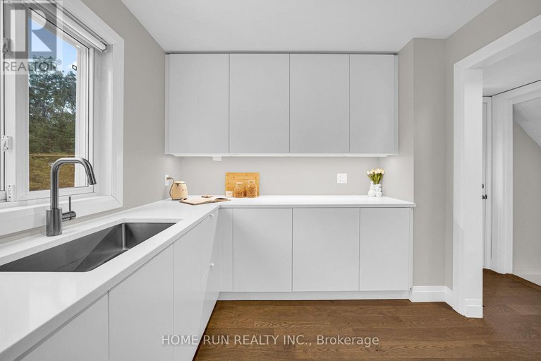 29108285/43-rothesay-drive/glencairnhazeldean/ottawa/ontario/K2L1N6_28