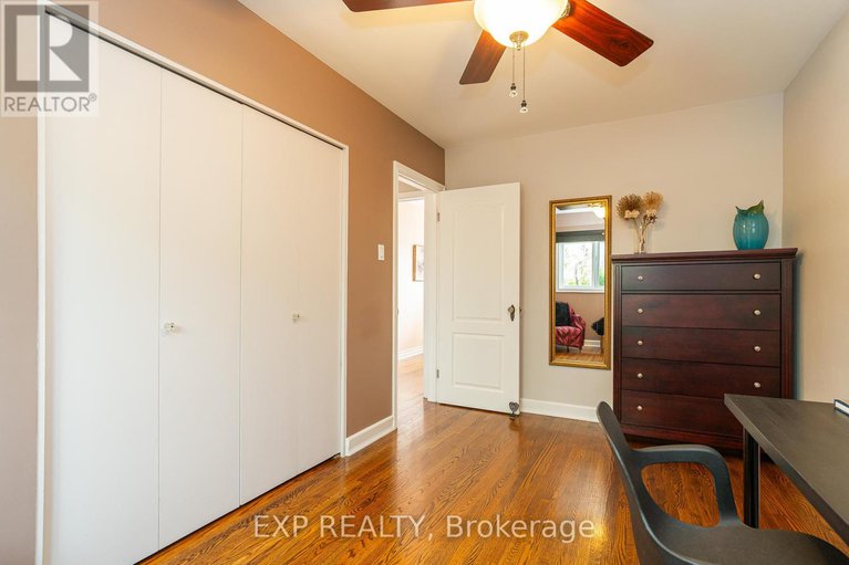 28844874/1828-lorraine-avenue/urbandale-acres/ottawa/ontario/K1H6Z8_24