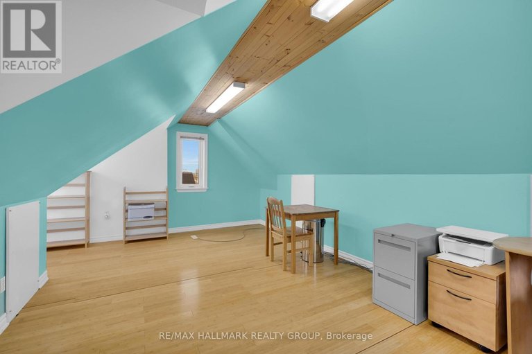 29461993/162-loretta-avenue-n/hintonburg/ottawa/ontario/K1Y2J8_25