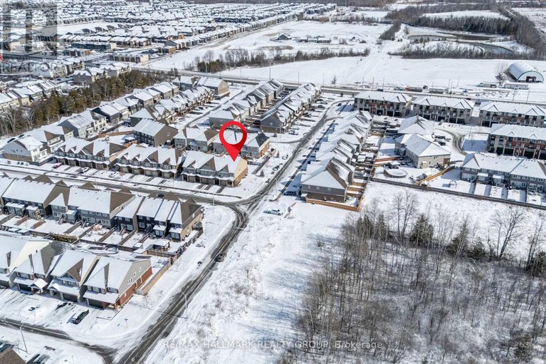 29532256/844-cedar-creek-drive/blossom-parkkemp-parkfindlay-creek/ottawa/ontario/K1T0B3_30