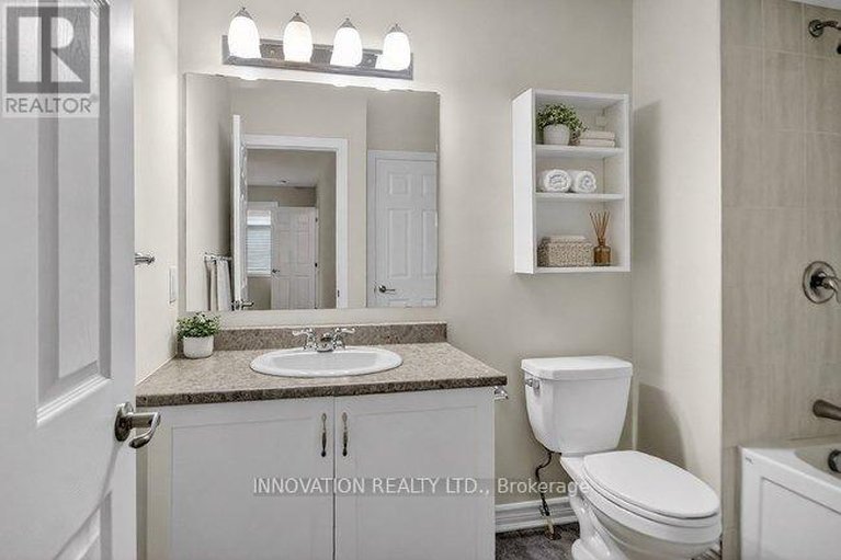 29631307/16-caspian-row/emerald-meadowstrailwest/ottawa/ontario/K2V0R7_17