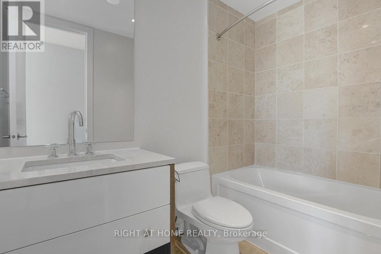 28772133/504-300-lisgar-street/ottawa-centre/ottawa/ontario/K2P0E2_31