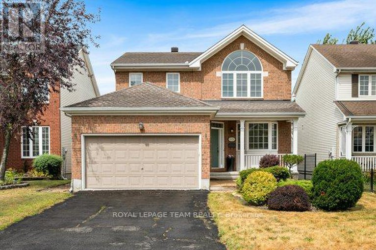 28805295/1575-winterport-way/fallingbrookpineridge/ottawa/ontario/K4A4C3_1