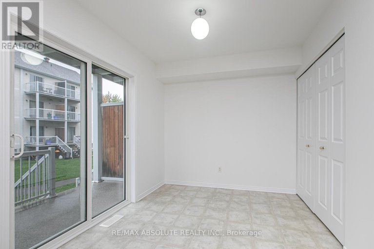 28650493/242-gershwin-private/westcliffe-estates/ottawa/ontario/K2H1G5_12