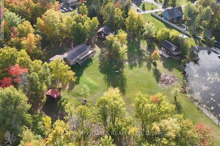 28914600/326-black-bass-bay-road/drummond-n-elmsley-drummond-twp/drummondnorth-elmsley/ontario/K7C3C8_5