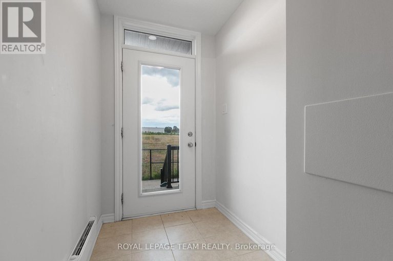 28814847/75-563-ozawa-private/cfb-rockcliffe-and-area/ottawa/ontario/K1K4Z9_4