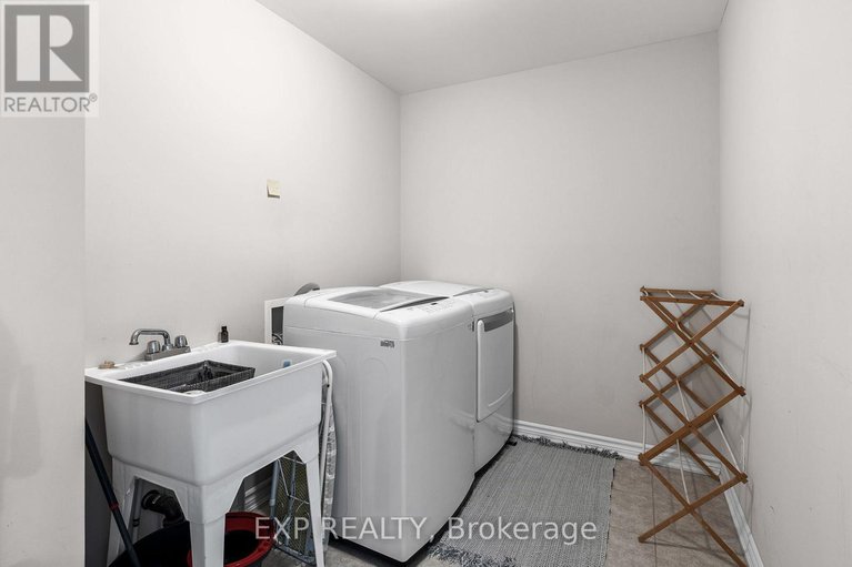 28275401/206-ponderosa-street/emerald-meadowstrailwest/ottawa/ontario/K2V0J6_23