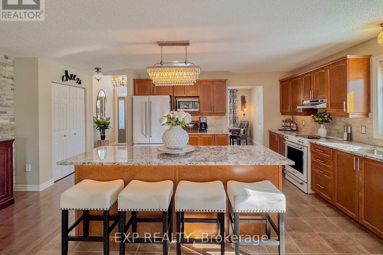 28342313/369-zircon-street/clarencerockland-twp/clarence-rockland/ontario/K4K0H9_10