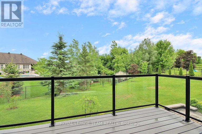 28941277/525-leimerk-court/manotick-village-manotick-estates/ottawa/ontario/K4M0B2_25