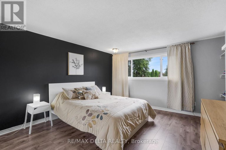 28534404/8-2296-orient-park-drive/blackburn-hamlet-south/ottawa/ontario/K1B4N6_20