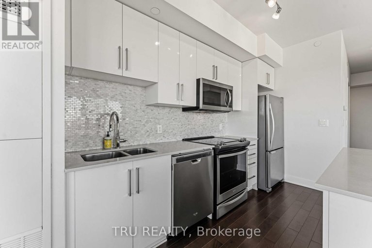 29660169/1907-485-richmond-road/westboro-west/ottawa/ontario/K2A3W9_16