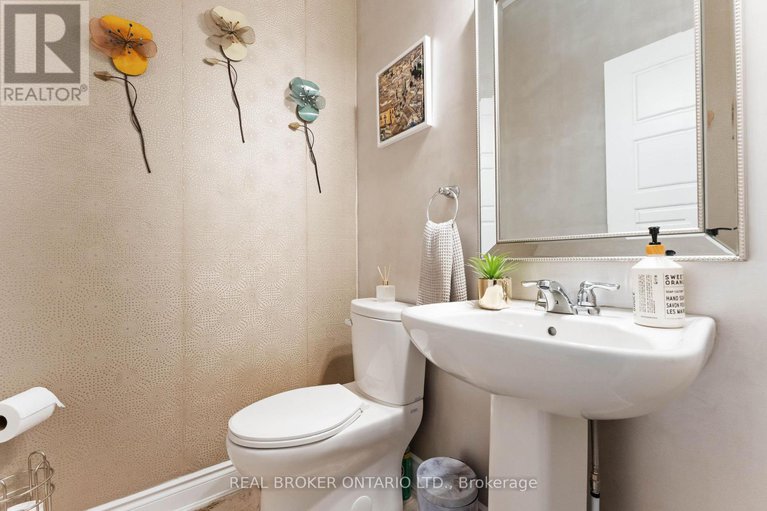 29300441/373-river-landing-avenue/half-moon-bay/ottawa/ontario/K2J6K6_13