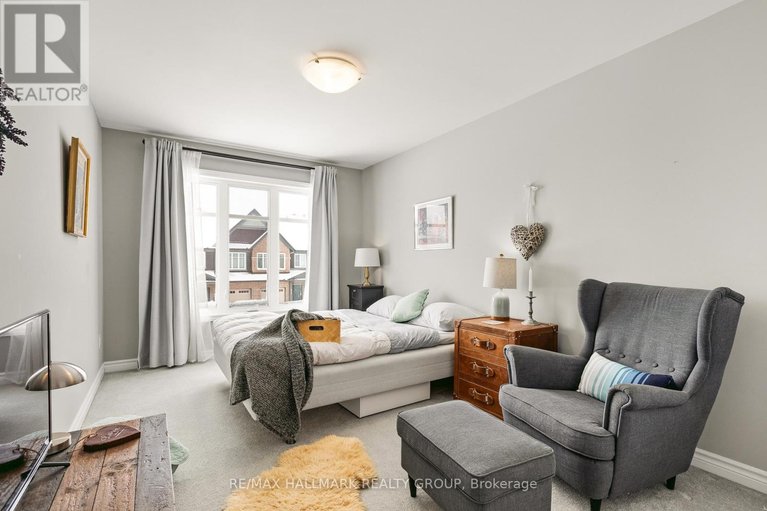 29532256/844-cedar-creek-drive/blossom-parkkemp-parkfindlay-creek/ottawa/ontario/K1T0B3_21