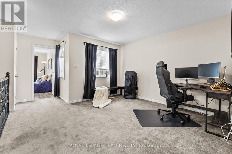 29239471/117-urbancrest-private/stonebridge/ottawa/ontario/K2J0Z6_24