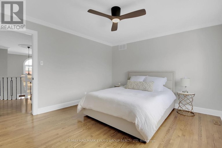 28224852/19-campfield-court/pineglencountry-place/ottawa/ontario/K2E7X8_33