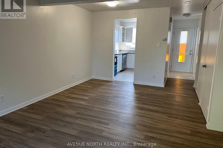28858840/1790-dondale-st-street/pineview/ottawa/ontario/K1B5H8_4