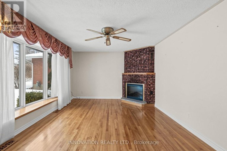 29401224/2278-rembrandt-road/whitehaven/ottawa/ontario/K2B7P5_5