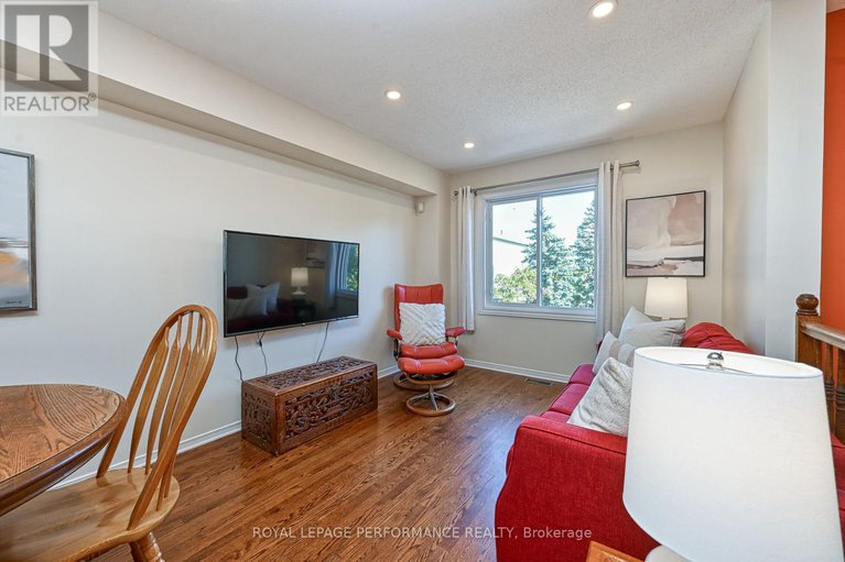 28941534/42-yorkville-street/central-park/ottawa/ontario/K2C4B5_4