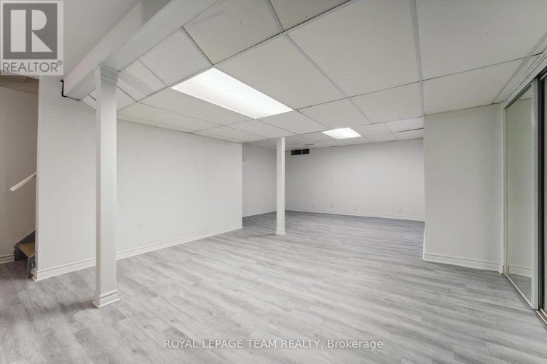 28512165/6351-st-louis-drive/hiawatha-parkconvent-glen/ottawa/ontario/K1C2X9_36