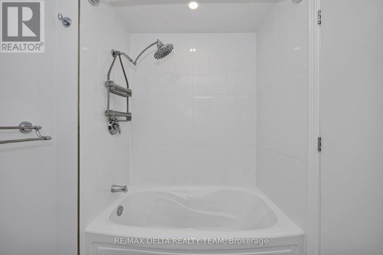 29431366/1202-200-besserer-street/sandy-hill/ottawa/ontario/K1N0A7_36