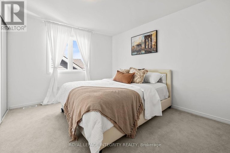 29578407/208-rover-street/emerald-meadowstrailwest/ottawa/ontario/K2V0G2_30