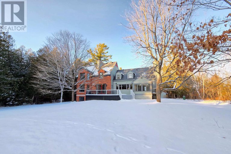 29159622/3554-vaughan-side-road/huntley-ward-north-west/ottawa/ontario/K0A1L0_47