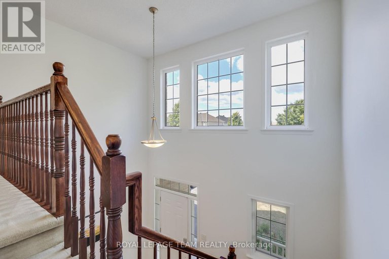 28790029/474-west-ridge-drive/stittsville-south/ottawa/ontario/K2S0L1_21