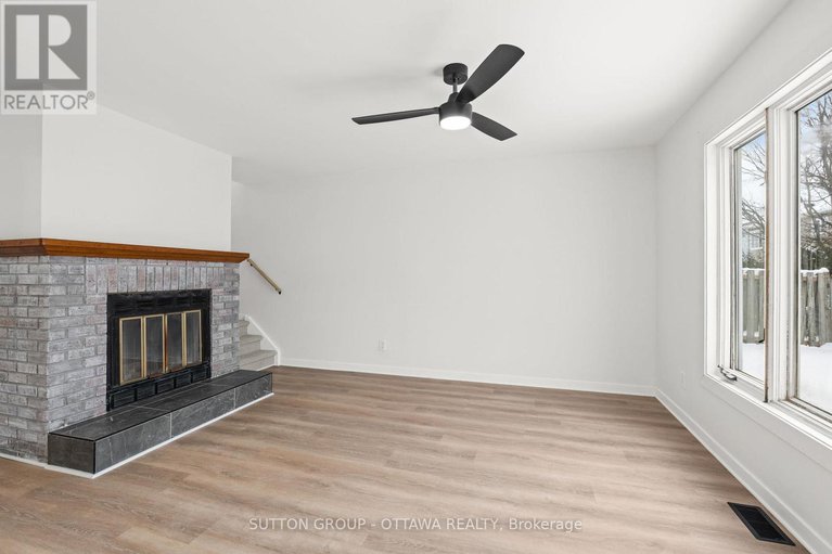 29190222/286-mceachern-crescent/bilberry-creekqueenswood-heights/ottawa/ontario/K1E3K3_14