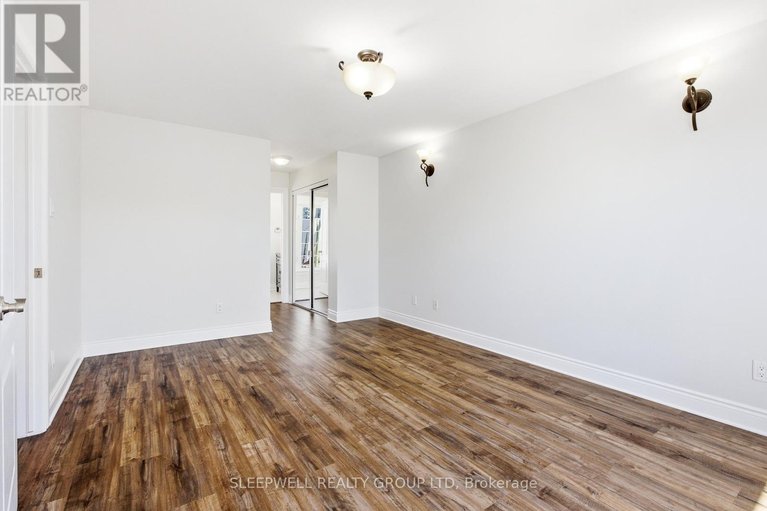 29643563/54-christie-street/west-centre-town/ottawa/ontario/K1R0A9_21