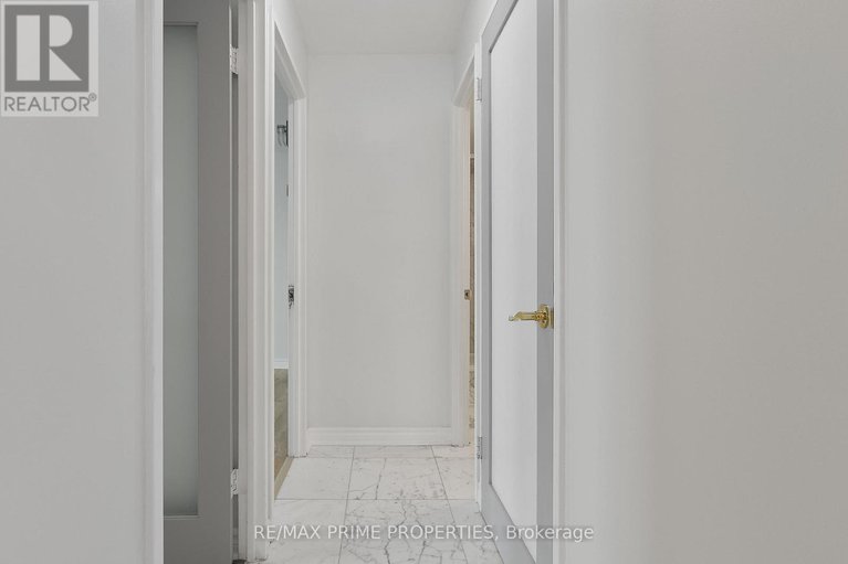 29320369/1603-1081-ambleside-drive/woodroffe/ottawa/ontario/K2B8C8_16