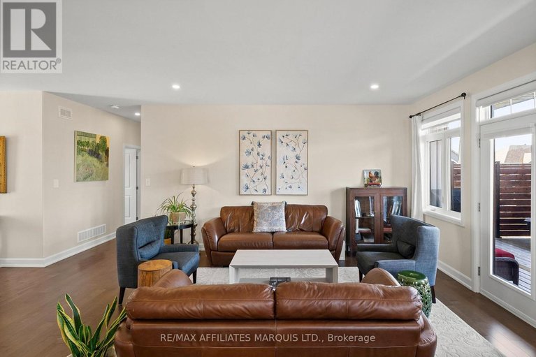 29533245/74-jim-brownell-boulevard/long-sault/south-stormont/ontario/K0C1P0_7