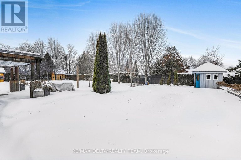 29348582/261-agathe-street/clarencerockland-twp/clarence-rockland/ontario/K4K1K7_31