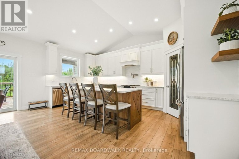 29602220/665-drummond-5b-concession/drummond-n-elmsley-drummond-twp/drummondnorth-elmsley/ontario/K7H3C8_8