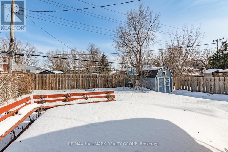 29437077/2223-halifax-drive/elmvale-acresurbandale/ottawa/ontario/K1G2W4_42