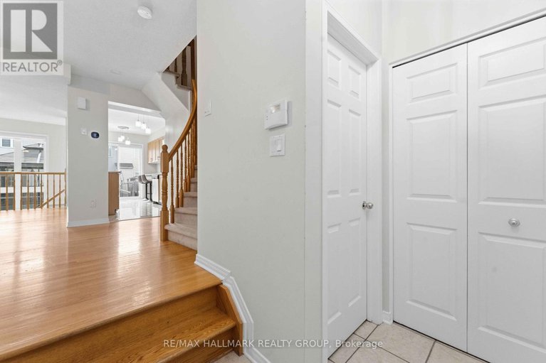 29024114/1072-brasseur-crescent/fallingbrookgardenway-south/ottawa/ontario/K4A5A1_6