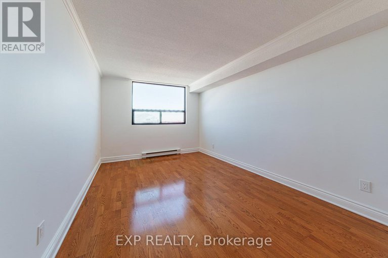 29431773/1004-1440-heron-road/heron-gate/ottawa/ontario/K1V0X2_19