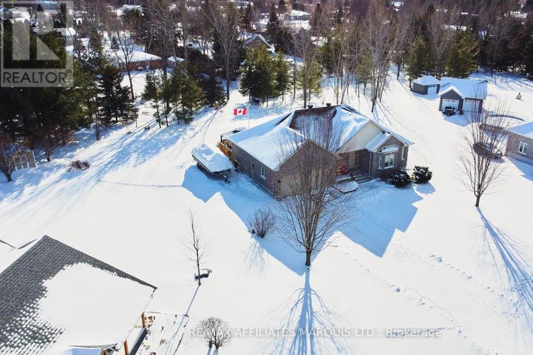 29281457/6574-adrian-court/south-glengarry-charlottenburgh-twp/south-glengarry/ontario/K6H7J1_35