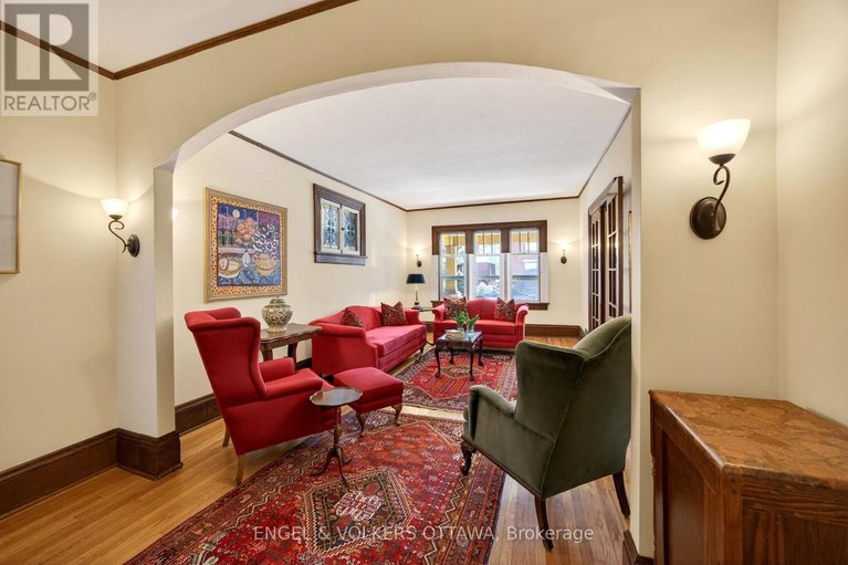 29643099/23-woodlawn-avenue/glebe/ottawa/ontario/K1S2S8_8