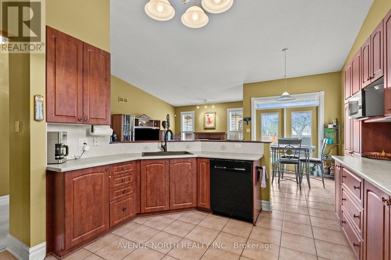 29687152/68-maple-stand-way/barrhaven-east/ottawa/ontario/K2G6R4_10