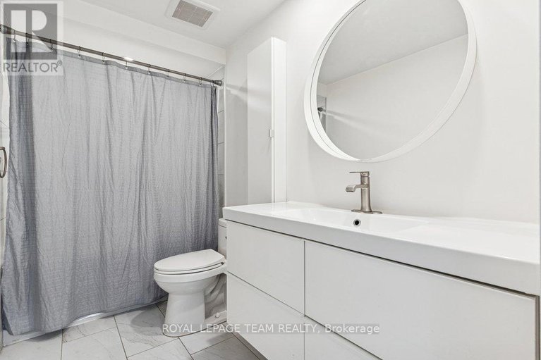 29406078/109-15b-forester-crescent/westcliffe-estates/ottawa/ontario/K2H8Y1_22