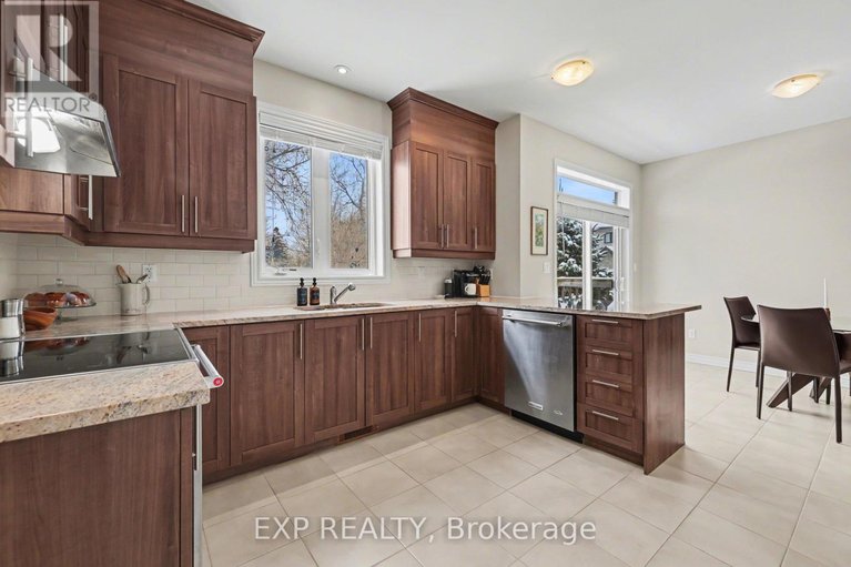 29499934/159-loreka-court/stittsville-north/ottawa/ontario/K2S0N3_11