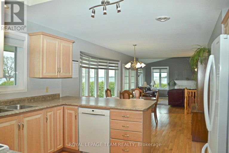 29683602/11119-grisdale-boulevard-w/south-dundas-matilda-twp/south-dundas/ontario/K0E1K0_4